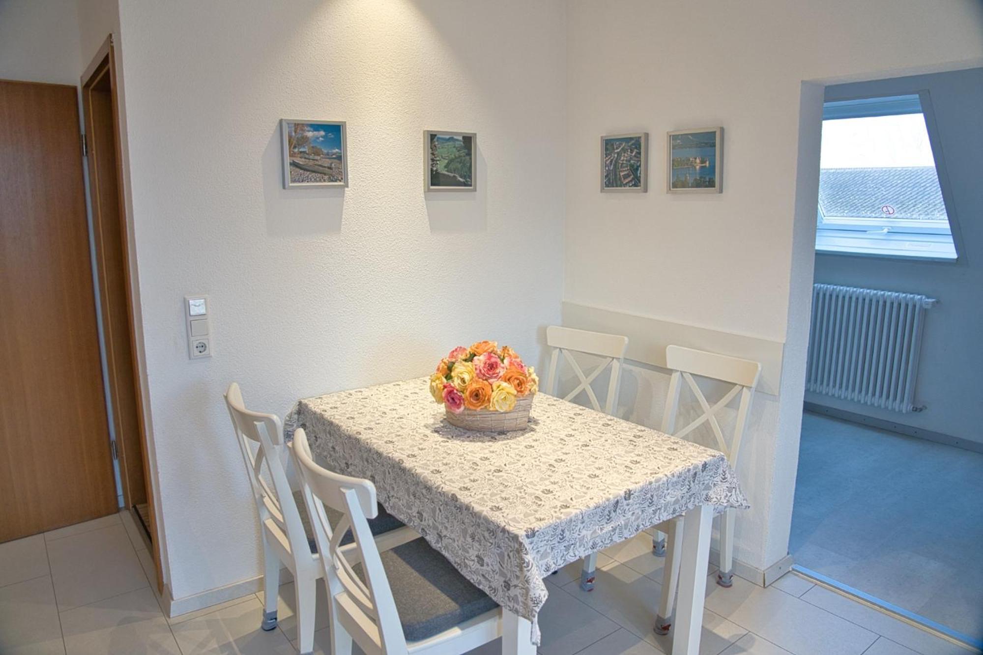 Kunibert, 120 Qm Apartment Щоках Екстериор снимка